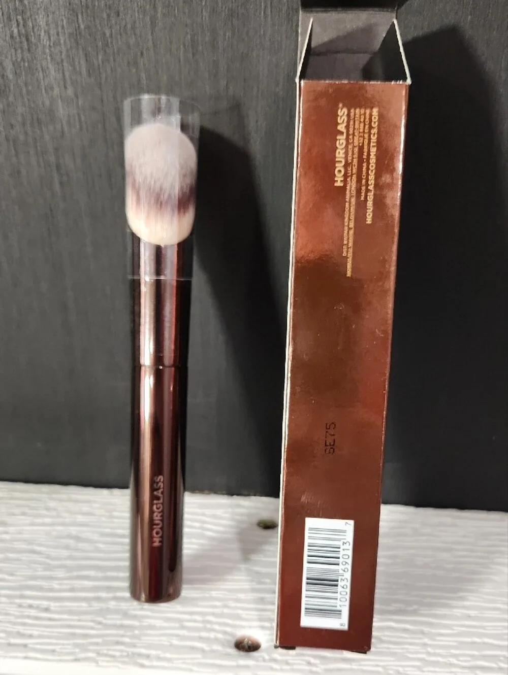 Hourglass Ambient Soft Glow Brush - Metallic Bronze Handle with Light Bristles
